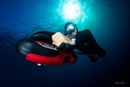 Sublue VAPOR Underwater Scooter — Dual Motor Dive Propulsion