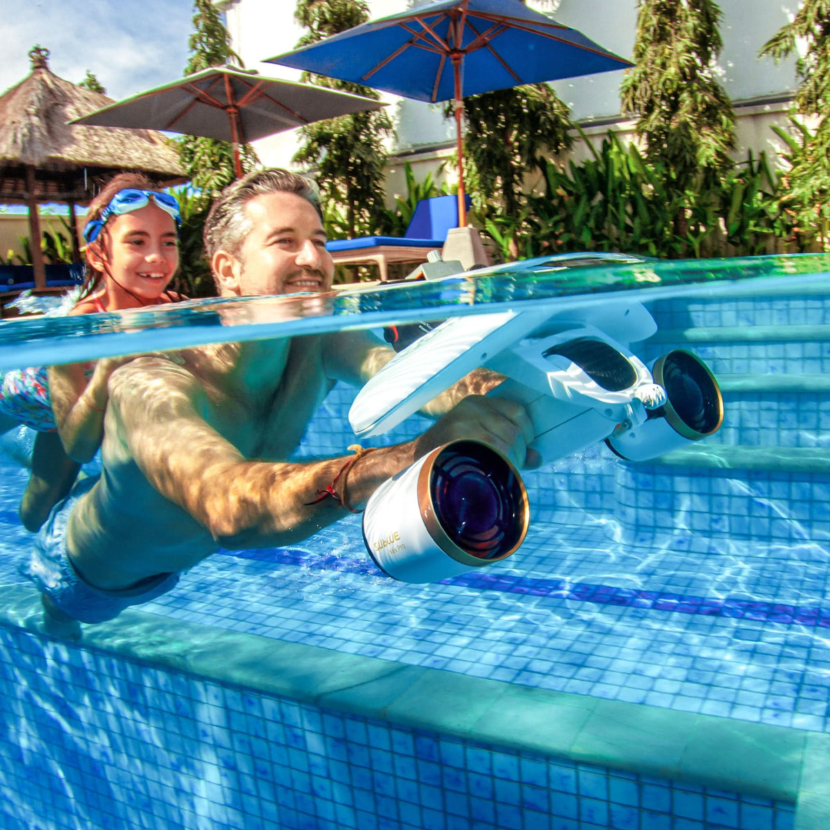 Sublue MixPro Underwater Scooter — Compact, Kid-Friendly Thrust