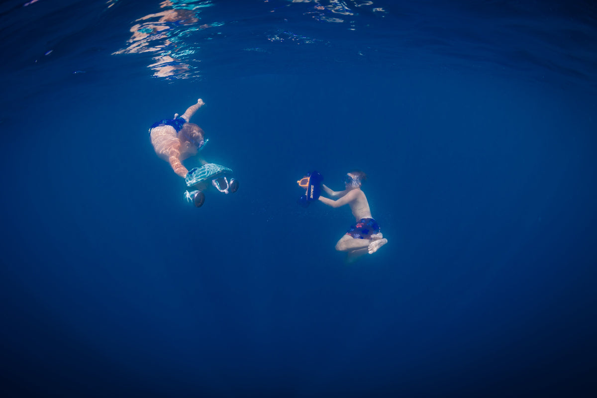 Sublue Mix Underwater Scooter — Pool and Snorkel Ready