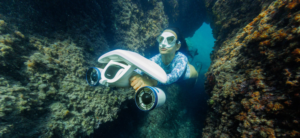 Sublue Mix Underwater Scooter — Pool and Snorkel Ready