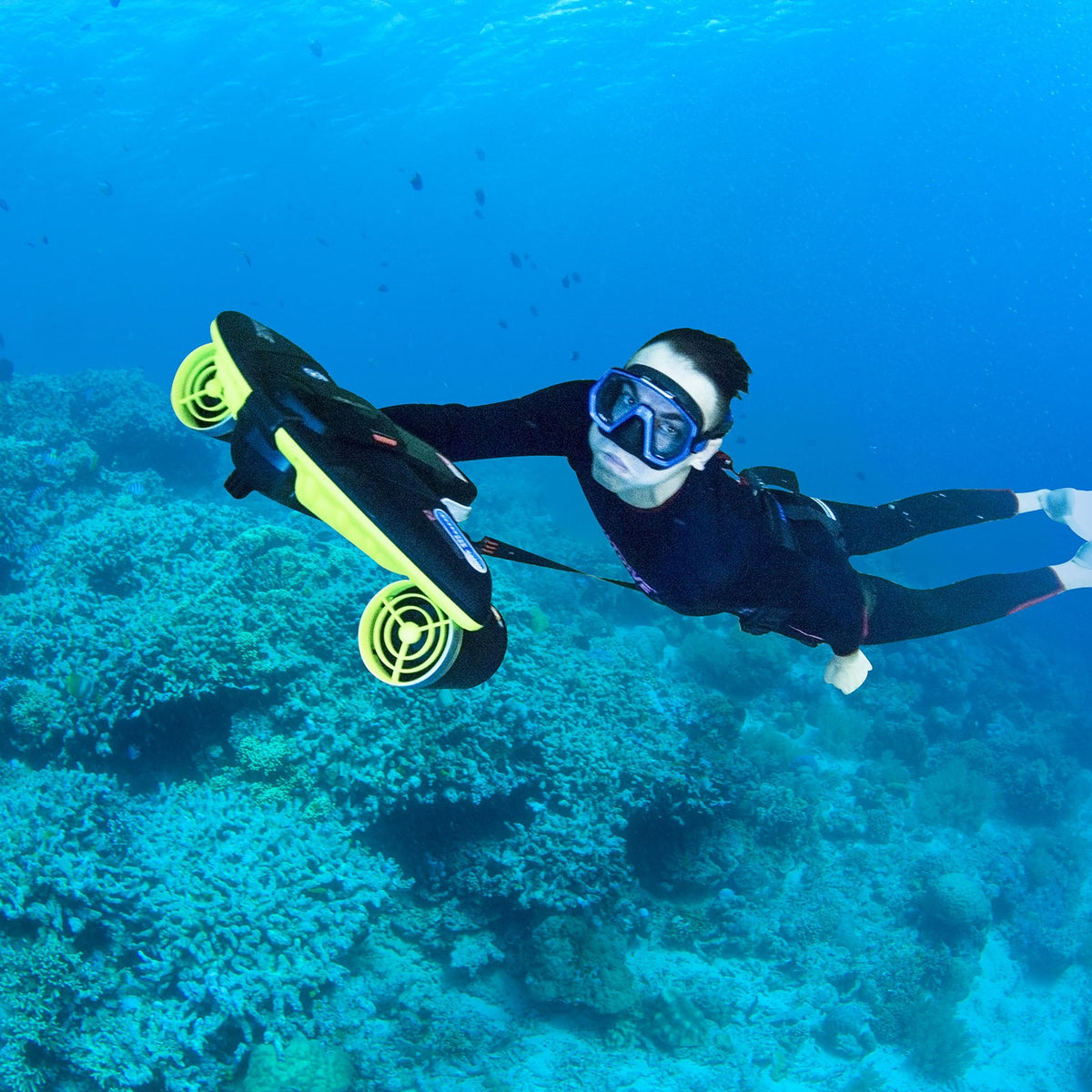 Sublue Navbow Underwater Scooter — 131 ft Depth, OLED Display