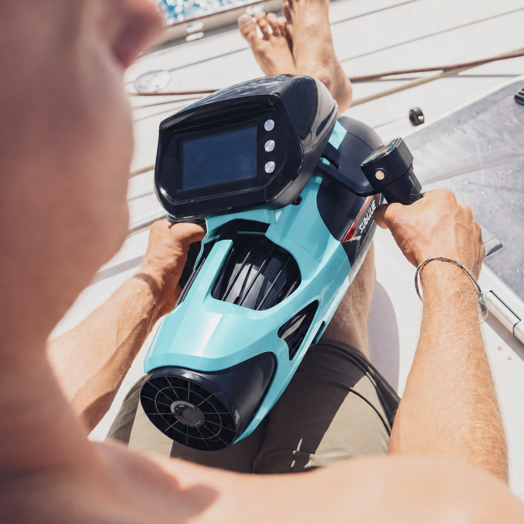 Sublue VAPOR Underwater Scooter — Dual Motor Dive Propulsion