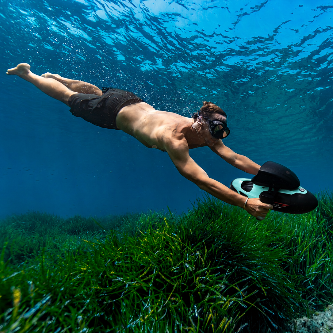 Sublue VAPOR Underwater Scooter — Dual Motor Dive Propulsion