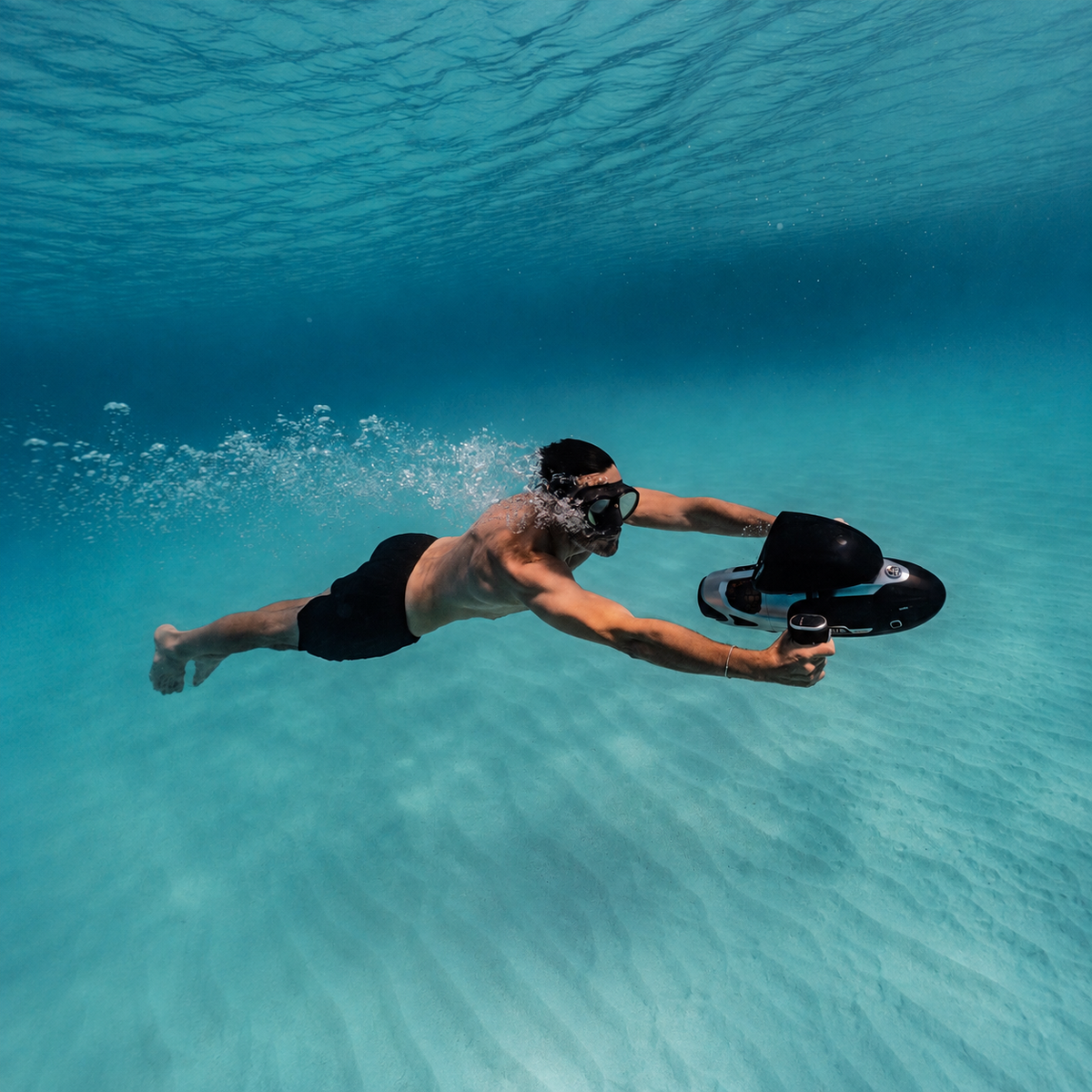 Sublue VAPOR Pro Underwater Scooter — Dual Motor, Pro Dive Performance
