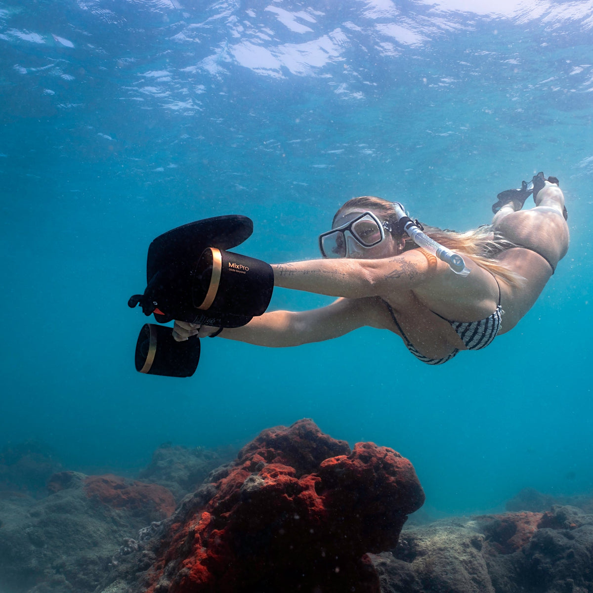 Sublue MixPro Underwater Scooter — Compact, Kid-Friendly Thrust