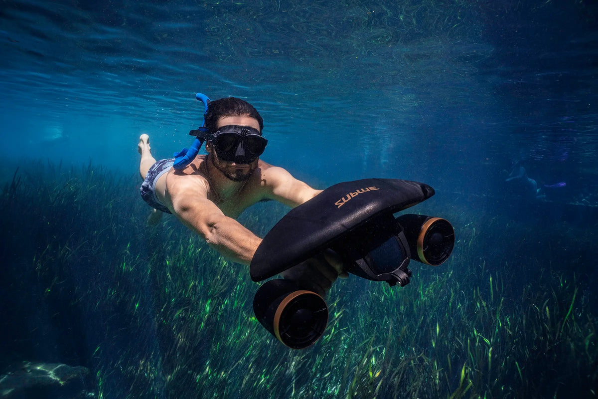 Sublue MixPro Underwater Scooter — Compact, Kid-Friendly Thrust
