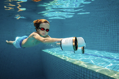 Sublue MixPro Underwater Scooter — Compact, Kid-Friendly Thrust