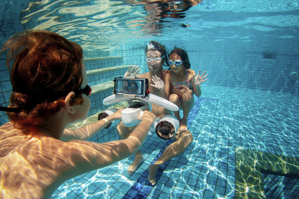 Sublue MixPro Underwater Scooter — Compact, Kid-Friendly Thrust