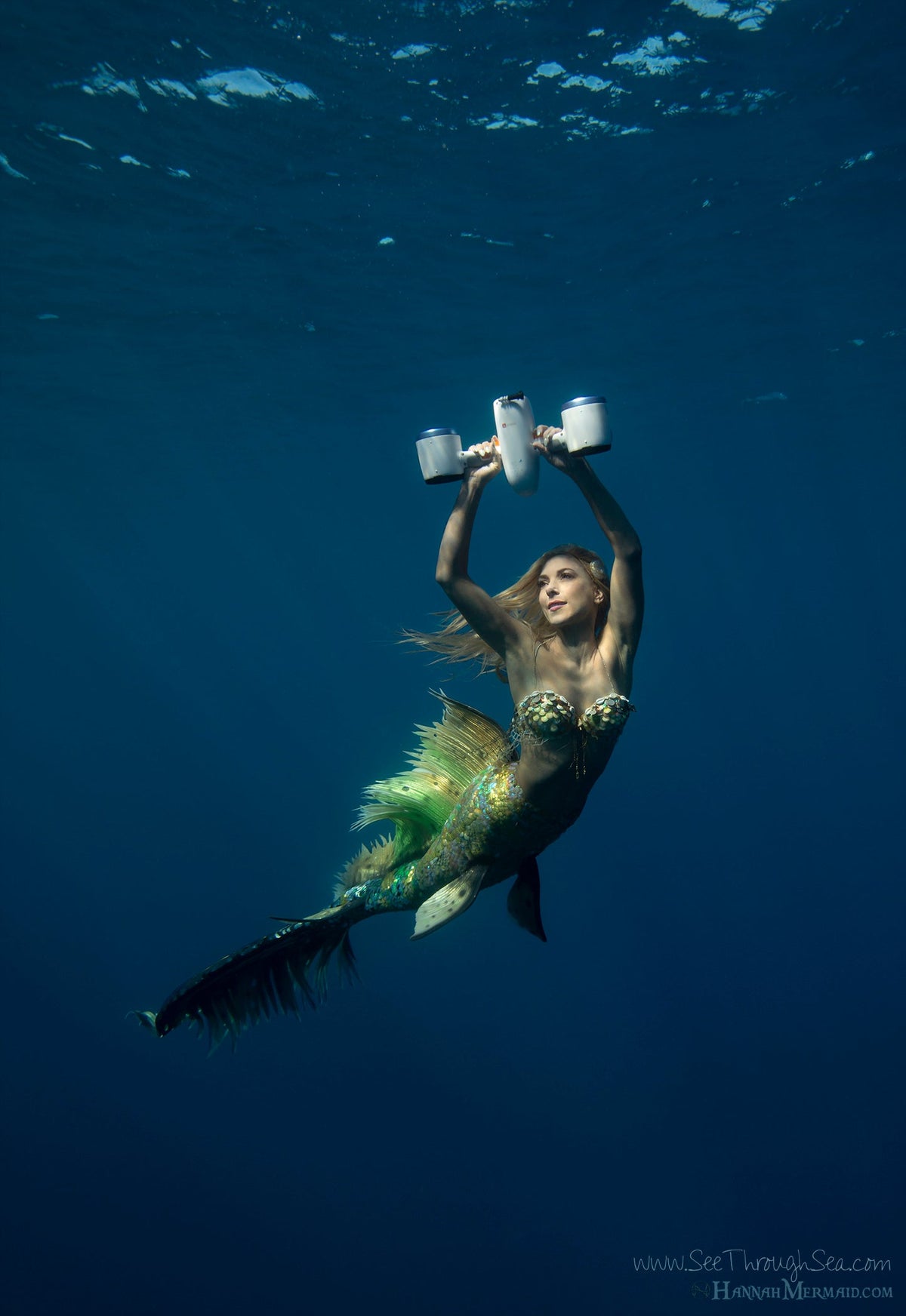 Sublue Mix Underwater Scooter — Pool and Snorkel Ready