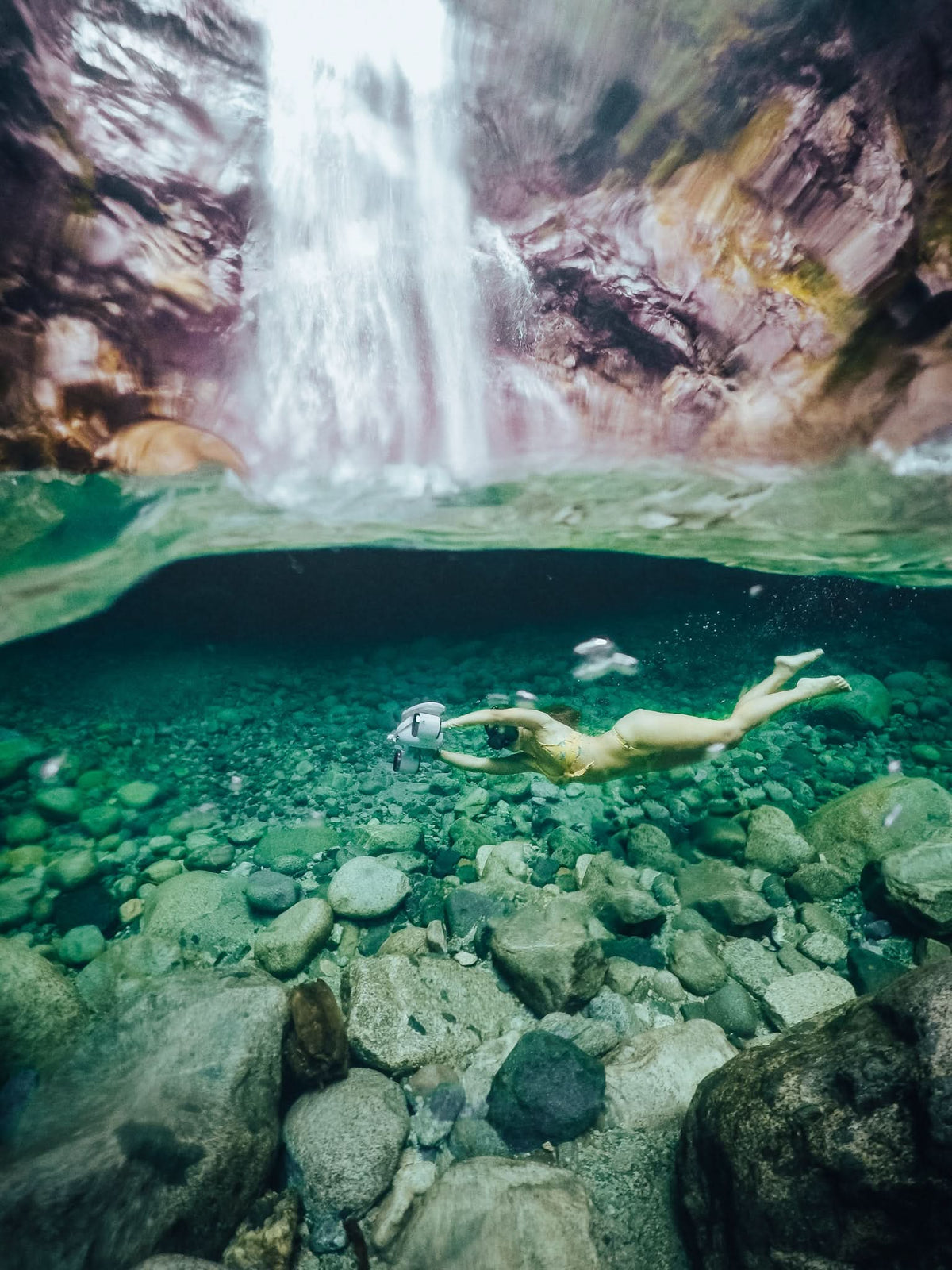 Sublue Mix Underwater Scooter — Pool and Snorkel Ready