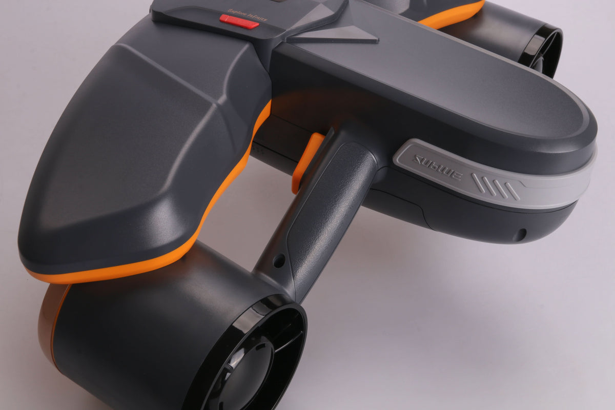 Sublue Navbow+ Underwater Scooter — OLED Display, Action-Cam Mount