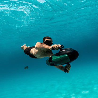 Sublue VAPOR Pro Underwater Scooter — Dual Motor, Pro Dive Performance