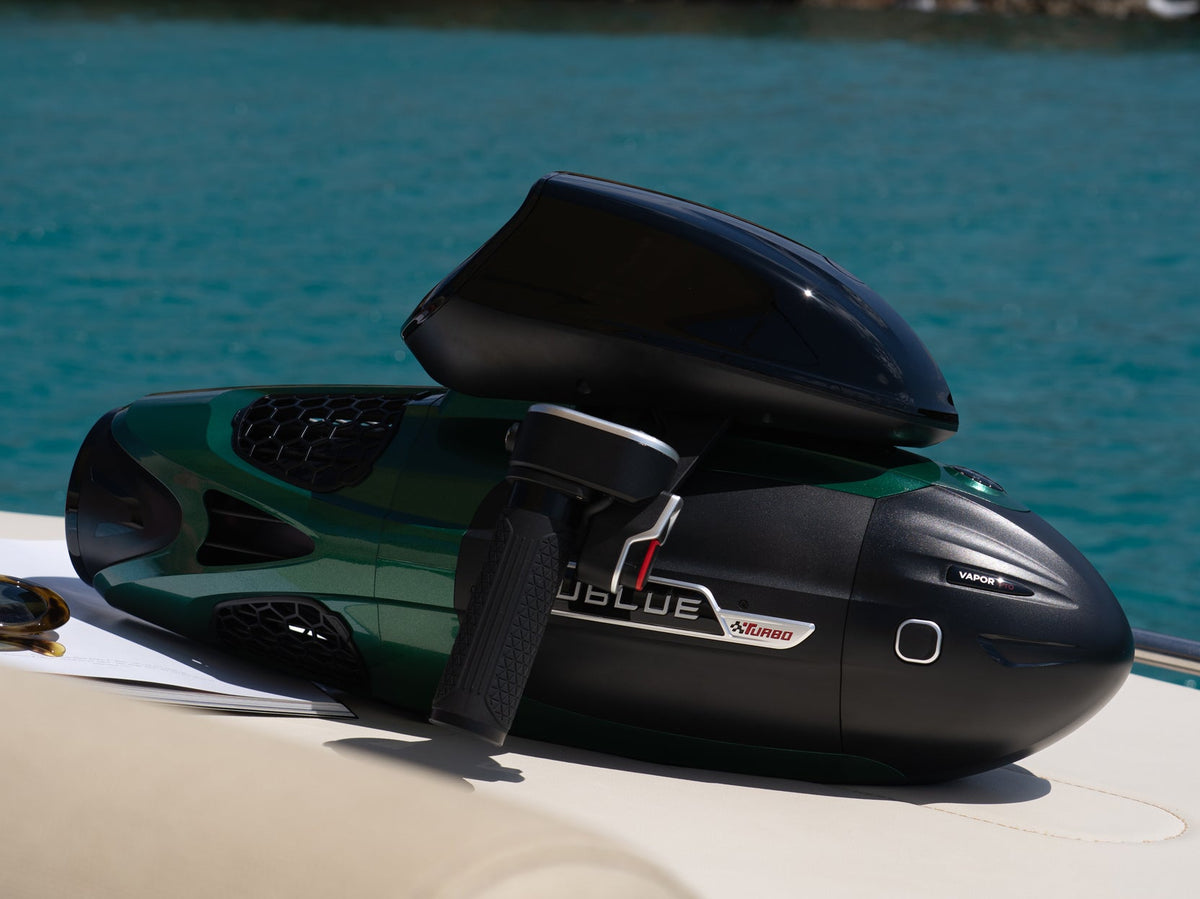 Sublue VAPOR Pro Underwater Scooter — Dual Motor, Pro Dive Performance