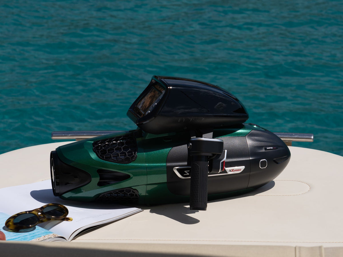 Sublue VAPOR Pro Underwater Scooter — Dual Motor, Pro Dive Performance