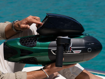 Sublue VAPOR Pro Underwater Scooter — Dual Motor, Pro Dive Performance
