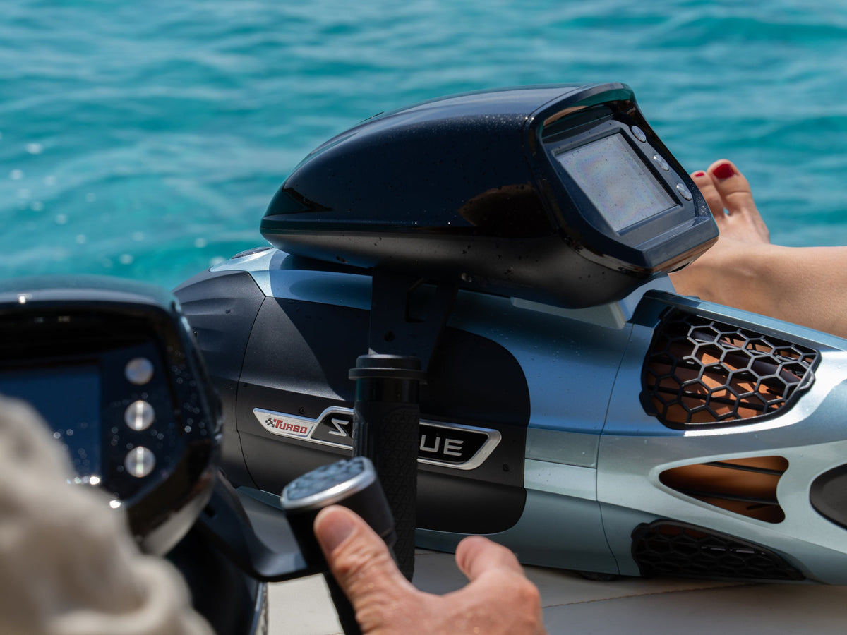Sublue VAPOR Pro Underwater Scooter — Dual Motor, Pro Dive Performance