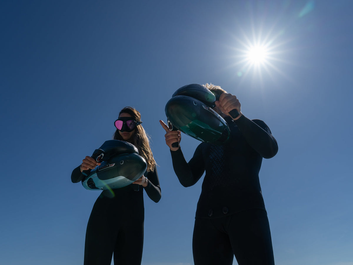 Sublue VAPOR Pro Underwater Scooter — Dual Motor, Pro Dive Performance