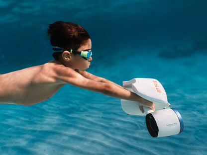 Sublue Mix Underwater Scooter — Pool and Snorkel Ready