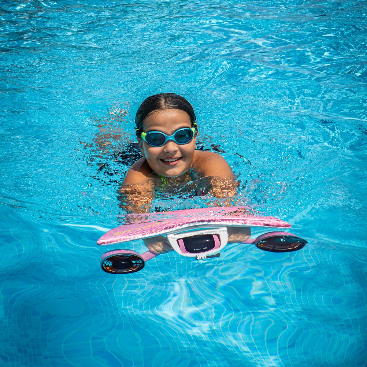 Sublue Mix Underwater Scooter — Pool and Snorkel Ready