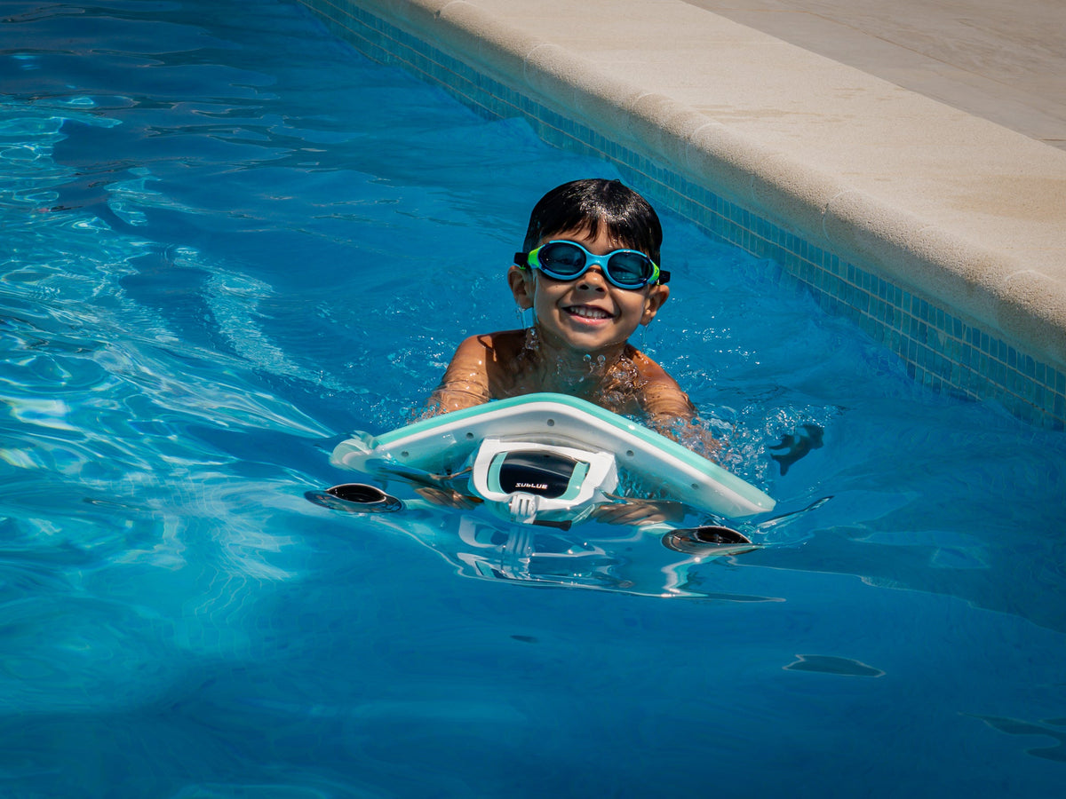 Sublue Mix Underwater Scooter — Pool and Snorkel Ready