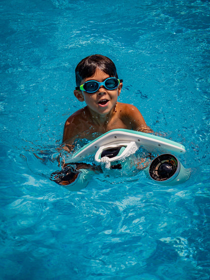 Sublue Mix Underwater Scooter — Pool and Snorkel Ready
