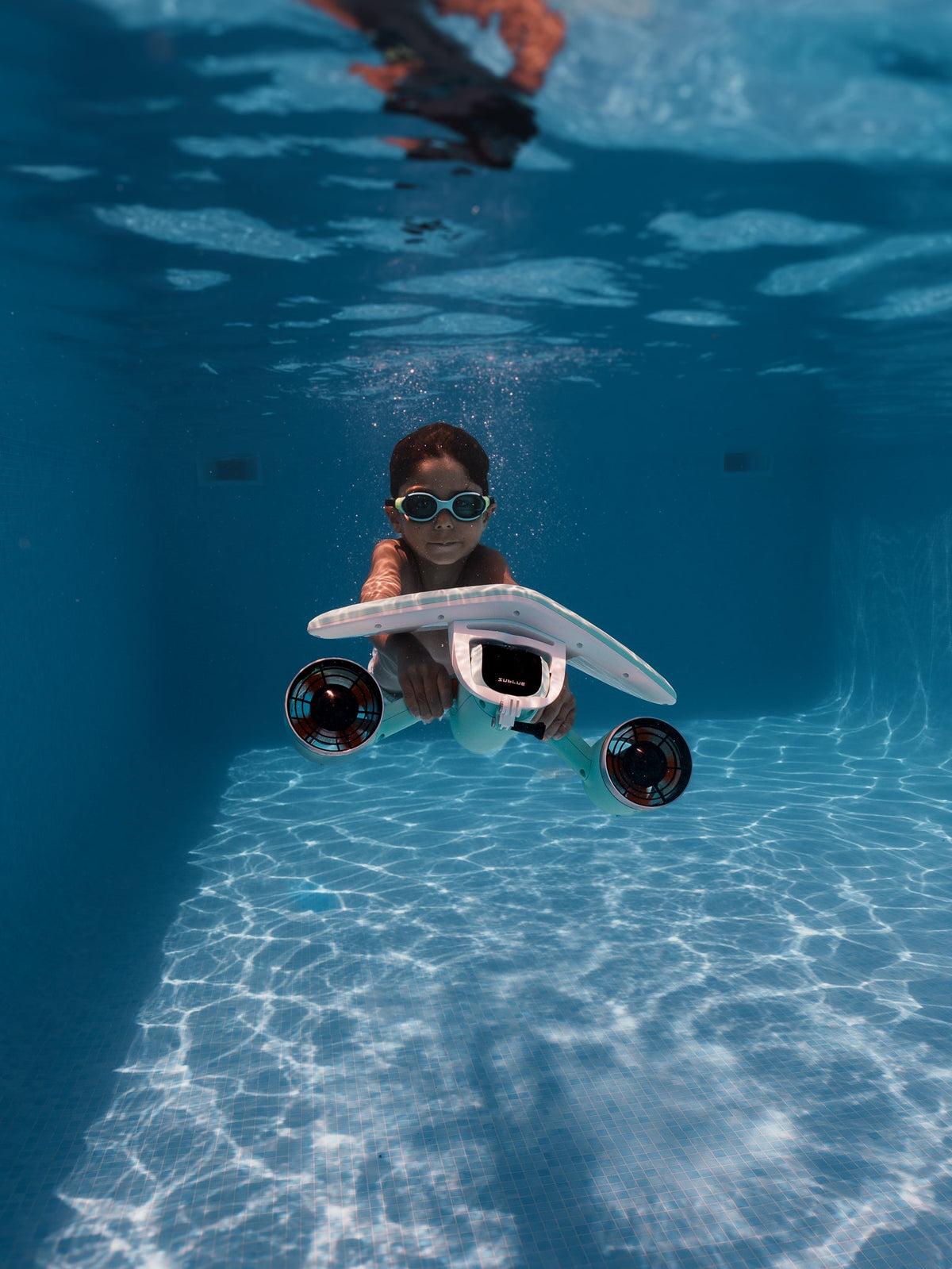 Sublue Mix Underwater Scooter — Pool and Snorkel Ready