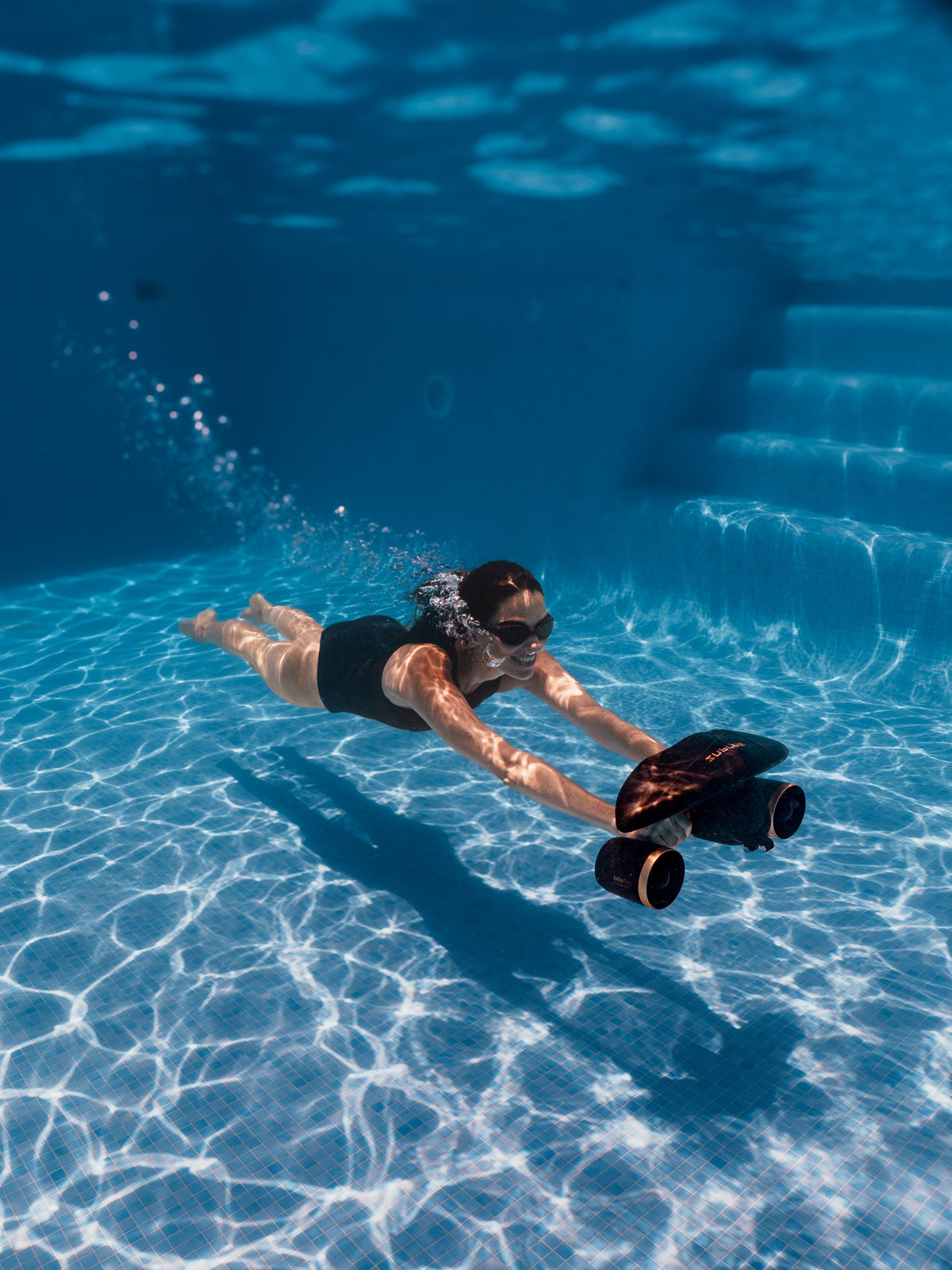 Sublue MixPro Underwater Scooter — Compact, Kid-Friendly Thrust