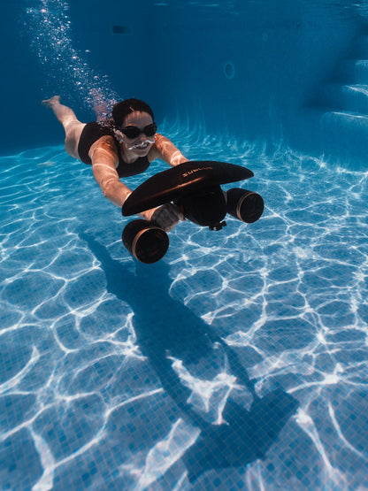 Sublue MixPro Underwater Scooter — Compact, Kid-Friendly Thrust